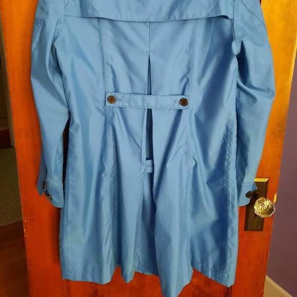 Lands' End Raincoat - Picture 3 of 9